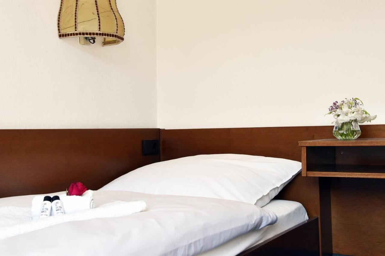 Hotel Goldene Rose Ebersbach an der Fils 외부 사진