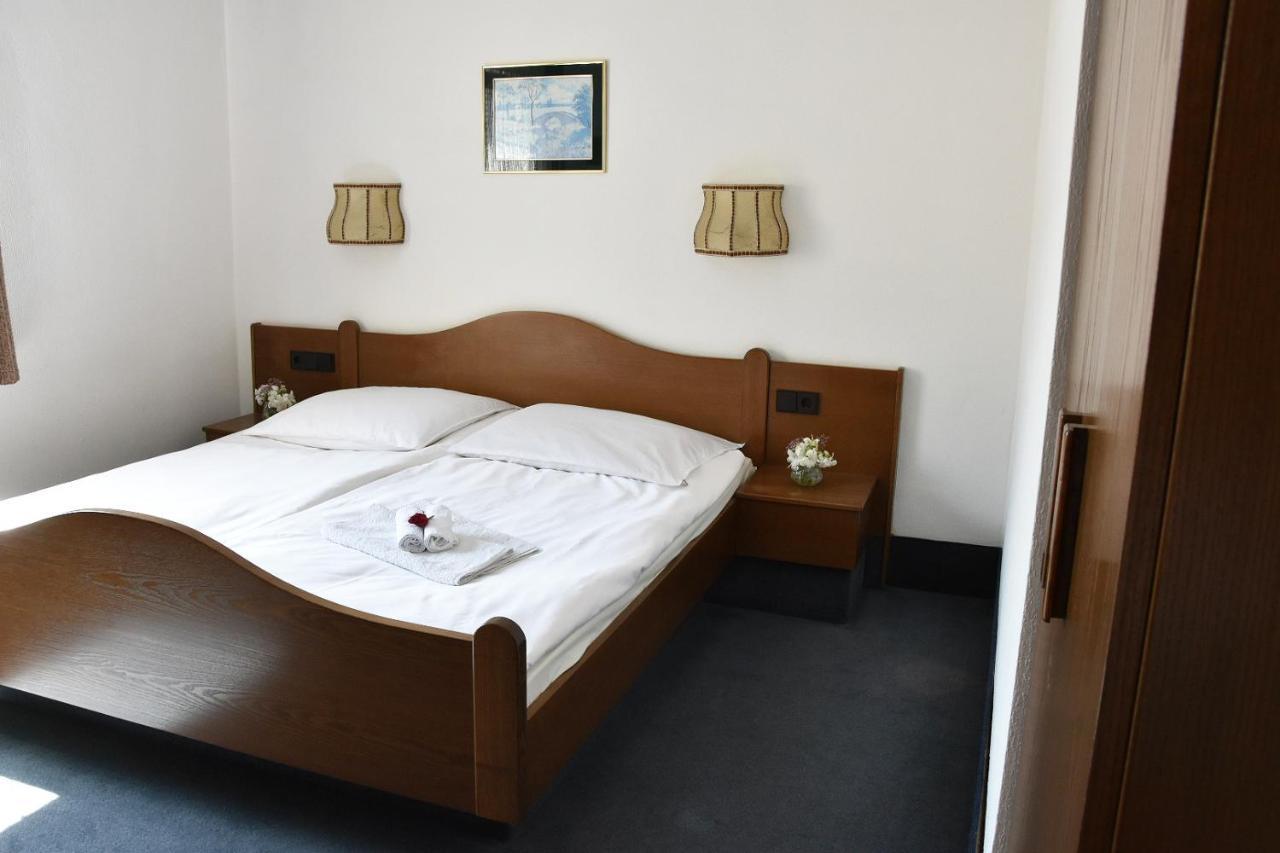 Hotel Goldene Rose Ebersbach an der Fils 외부 사진