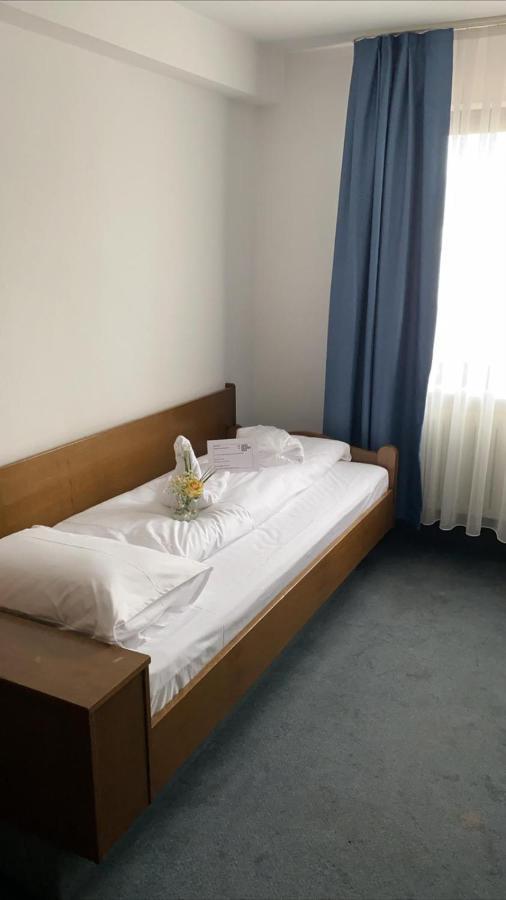 Hotel Goldene Rose Ebersbach an der Fils 외부 사진