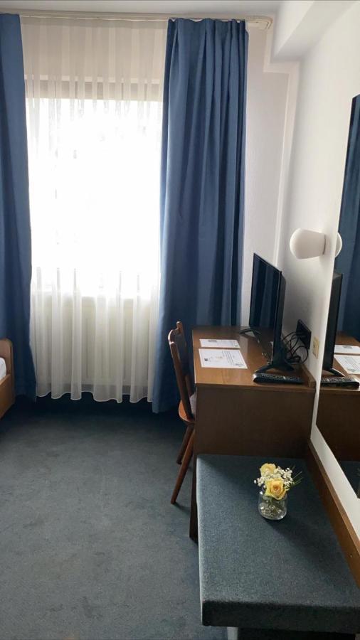 Hotel Goldene Rose Ebersbach an der Fils 외부 사진